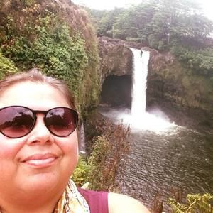 Meet your Posher, Vikki